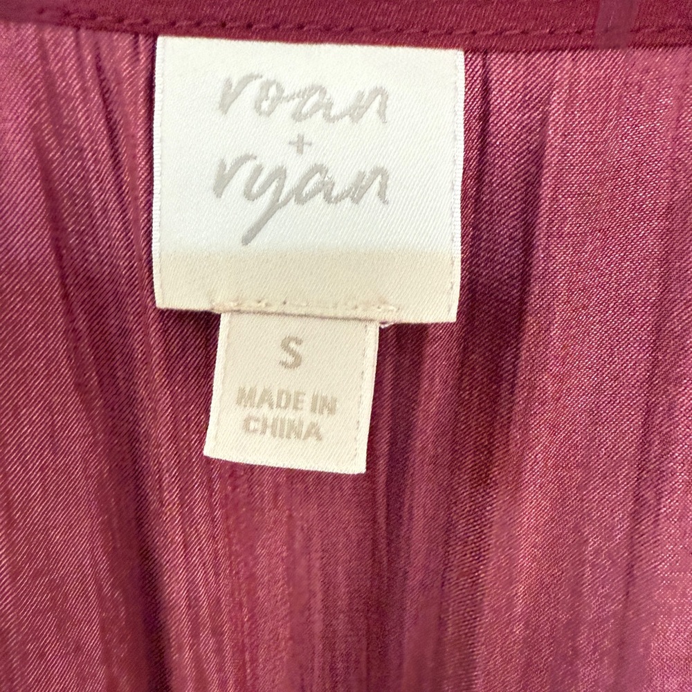 Roan & Ryan Maroon Pleated Midi Dress - Picture 3 of 4